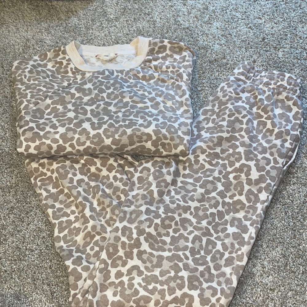 SWEAT SET